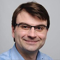 Dominik Wöll